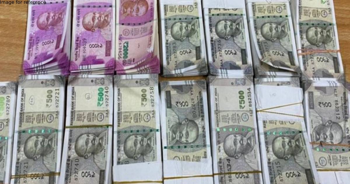 UP Police busts fake currency racket in Bareilly, recovers over 3.5 lakh fake notes